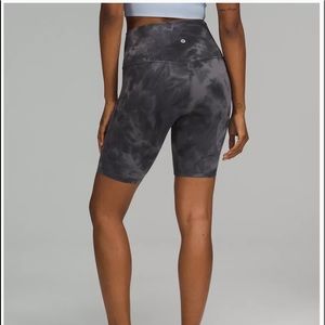 Lulu lemon align 8 inch biker shorts size 4